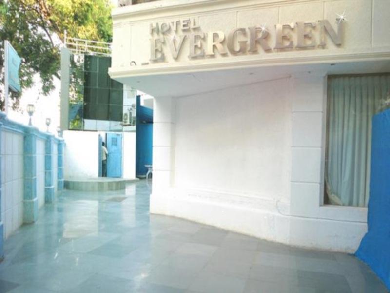 Hotel Evergreen Bombay Exterior foto