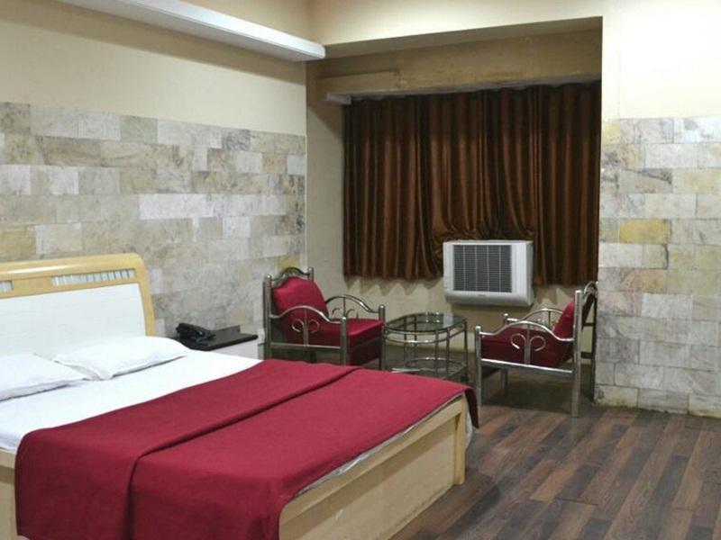 Hotel Evergreen Bombay Exterior foto