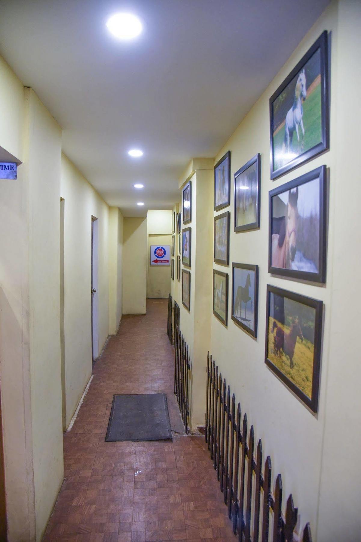 Hotel Evergreen Bombay Exterior foto