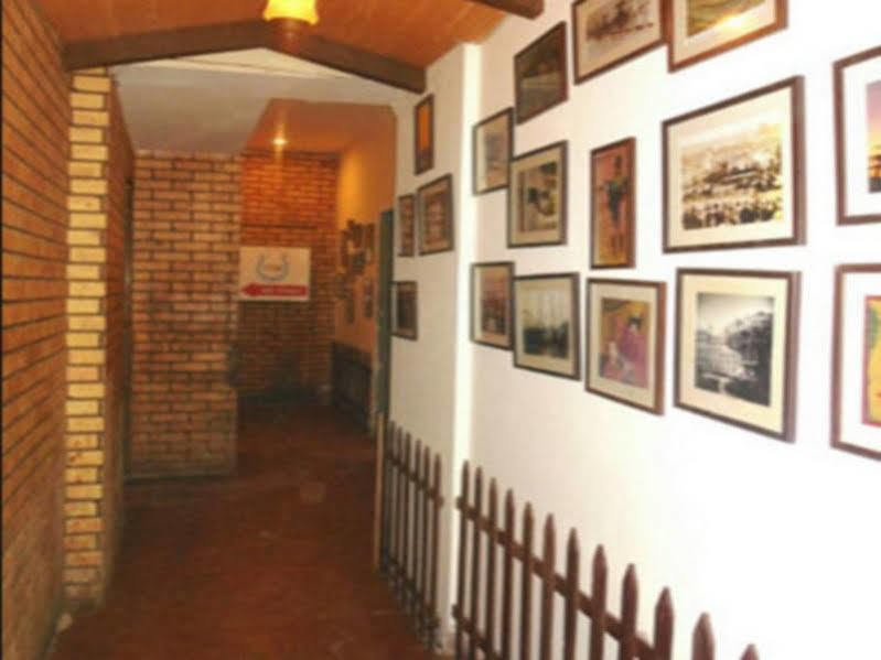 Hotel Evergreen Bombay Exterior foto